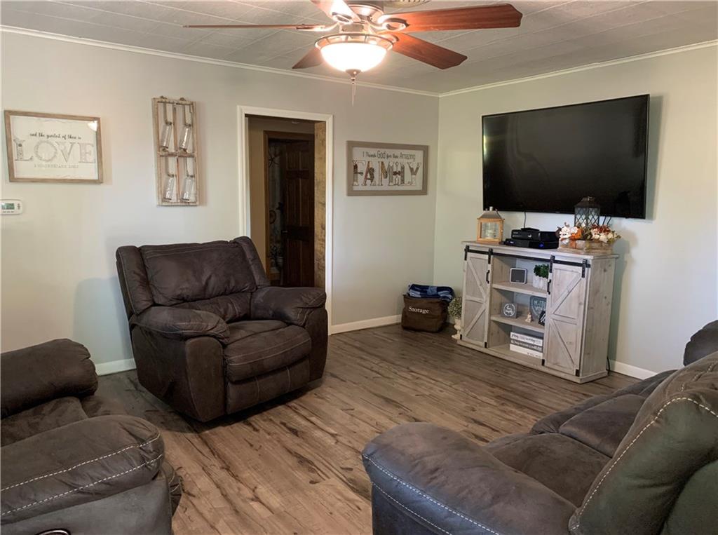 232 Maple Street Tipton, IN 46072 - Photo 7 of 13 Gallery Image 7