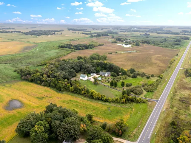 $729,000 | 87854 Highway 251, Austin, MN 55912