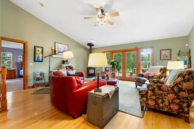 $729,000 | 87854 Highway 251, Austin, MN 55912