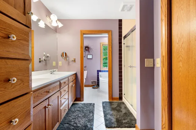 $729,000 | 87854 Highway 251, Austin, MN 55912