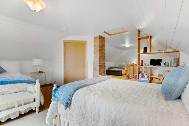 $729,000 | 87854 Highway 251, Austin, MN 55912