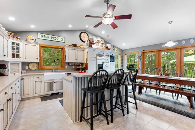 $729,000 | 87854 Highway 251, Austin, MN 55912