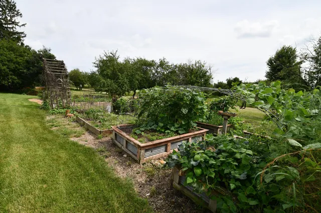 $729,000 | 87854 Highway 251, Austin, MN 55912