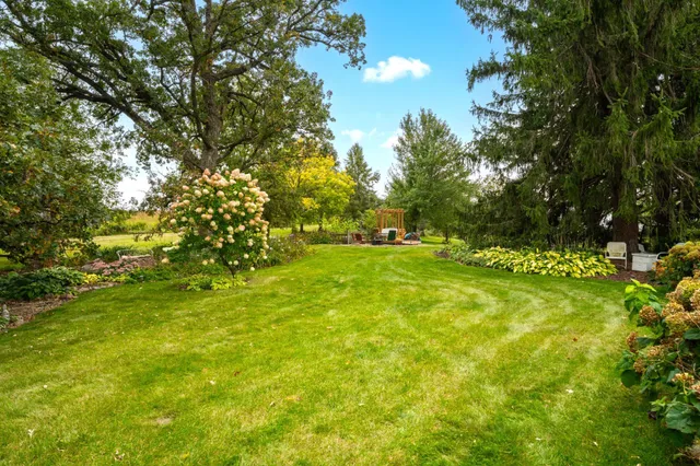 $729,000 | 87854 Highway 251, Austin, MN 55912