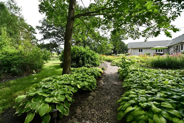 $729,000 | 87854 Highway 251, Austin, MN 55912