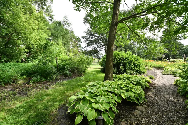 $729,000 | 87854 Highway 251, Austin, MN 55912