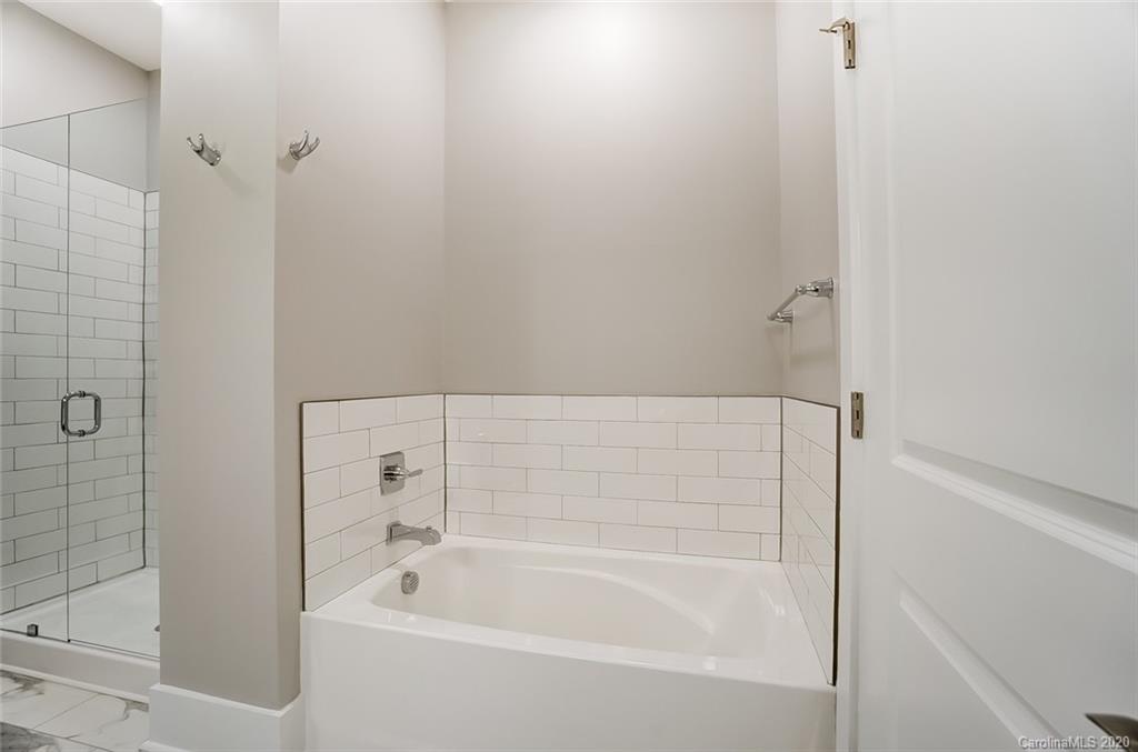 830 Providence Road, Unit 302 Charlotte, NC 28207 - Photo 27 of 43