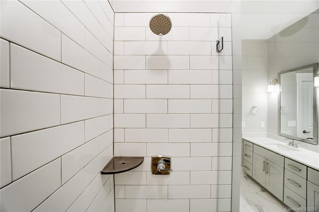 830 Providence Road, Unit 302 Charlotte, NC 28207 - Photo 29 of 43