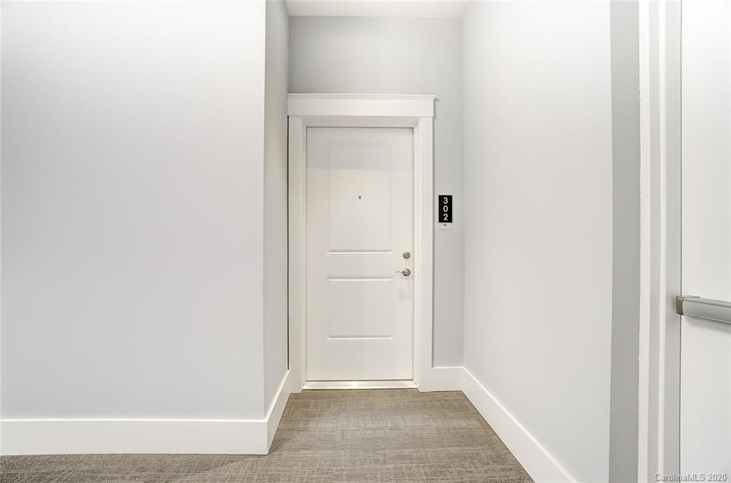 830 Providence Road, Unit 302 Charlotte, NC 28207 - Photo 4 of 43