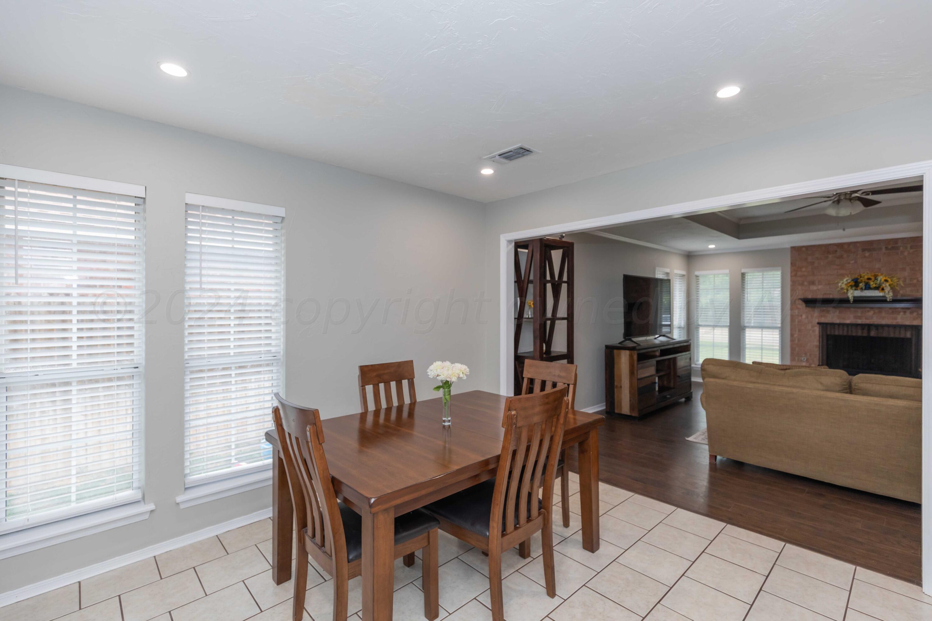 6706 Brandon Road Amarillo, TX 79109 - Photo 8 of 37 DINING VIEW