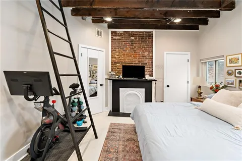 $369,000 | 172 Lodi Way, Pittsburgh, PA 15201