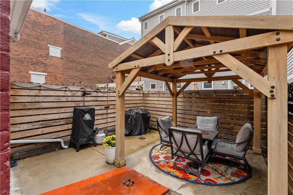 172 Lodi Way Pittsburgh, PA 15201 - Photo 31 of 40