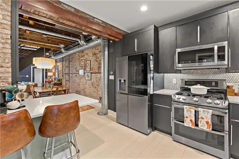 $369,000 | 172 Lodi Way, Pittsburgh, PA 15201