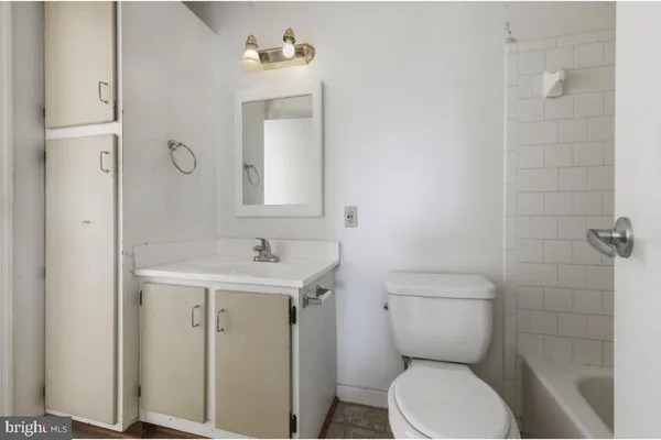 $149,500 | 1403 Key Parkway, Unit 201, Frederick, MD 21702