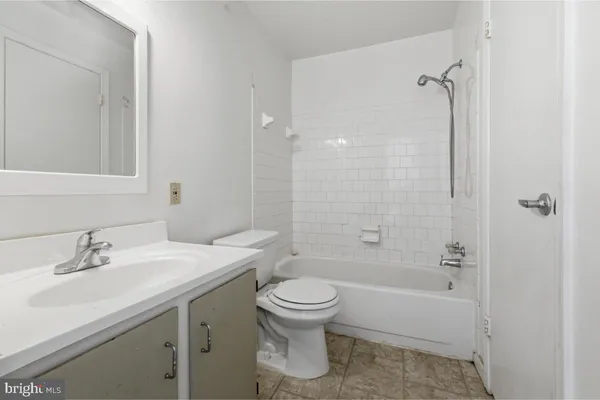 $149,500 | 1403 Key Parkway, Unit 201, Frederick, MD 21702