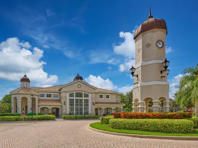 $219,000 | 108 Southwest Peacock Boulevard, Unit 5103, Port St. Lucie, FL 34986