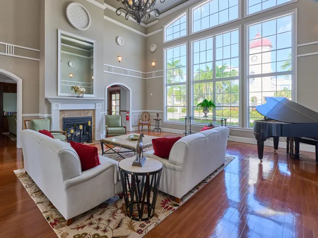 $219,000 | 108 Southwest Peacock Boulevard, Unit 5103, Port St. Lucie, FL 34986