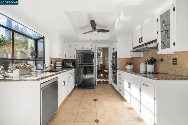 $934,950 | 41 Mt Shasta Place, Clayton, CA 94517