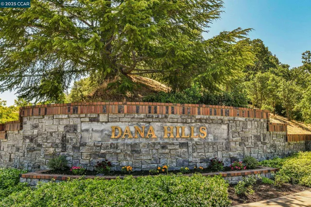 $934,950 | 41 Mt Shasta Place, Clayton, CA 94517