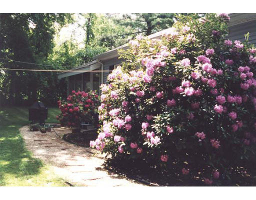 20 Rocky Hill Road Andover, MA 01810 - Photo 3 of 22 Gallery Image 3