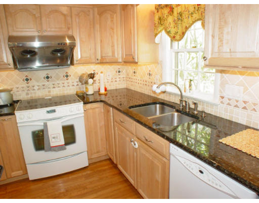 20 Rocky Hill Road Andover, MA 01810 - Photo 7 of 22 Gallery Image 7