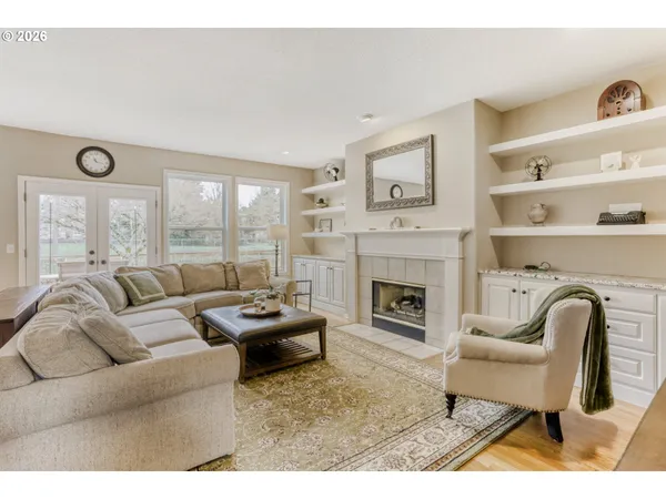 $899,999 | 10941 Southwest Matzen Drive, Wilsonville, OR 97070