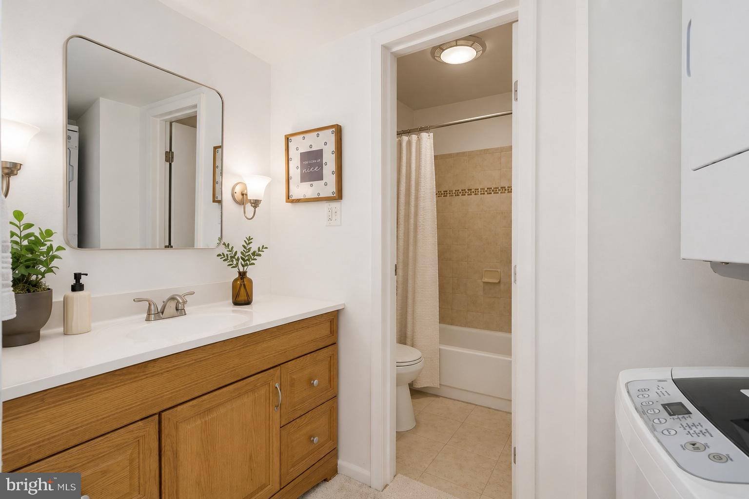5820 Royal Ridge Drive, Unit K Springfield, VA 22152 - Photo 12 of 21 Gallery Image 12