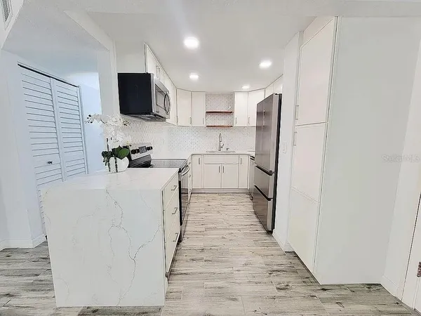 $2,150 | 1415 Ocean Shore Boulevard, Unit 807, Ormond Beach, FL 32176