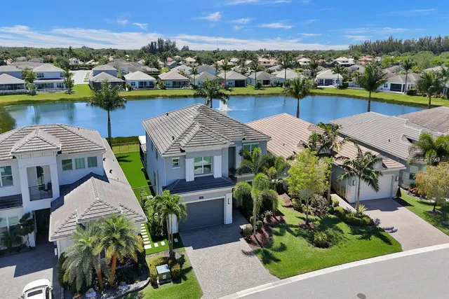 $1,350,000 | 7650 Francisca Club Lane, Delray Beach, FL 33446