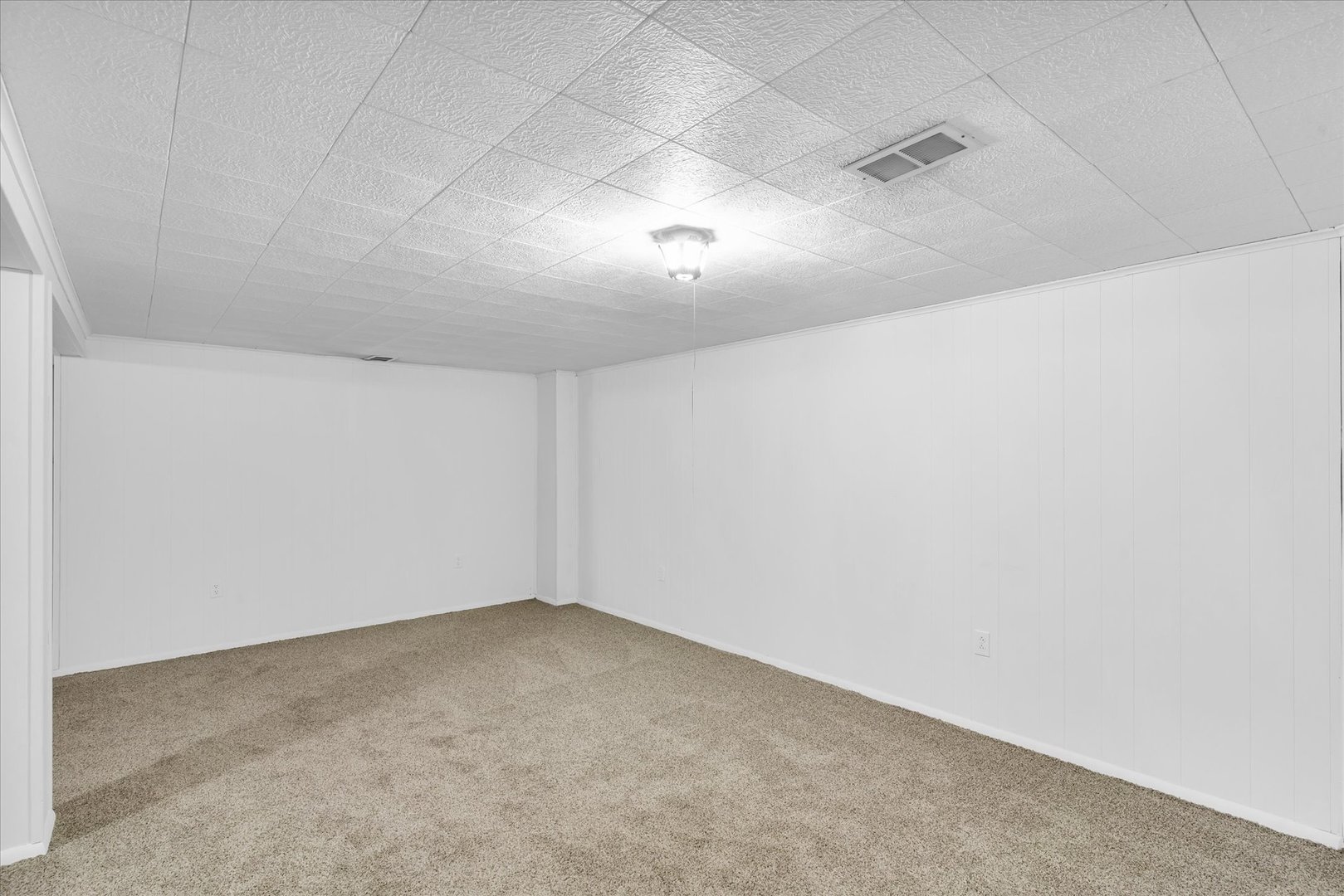 110 West State Street Mahomet, IL 61853 - Photo 29 of 40 Gallery Image 29