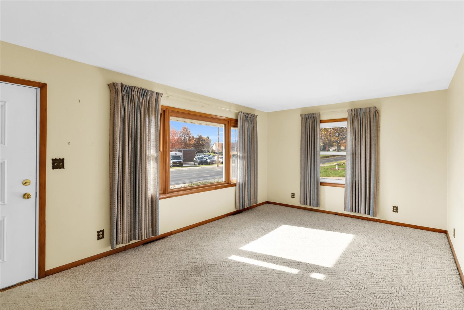 110 West State Street Mahomet, IL 61853 - Photo 9 of 40 Gallery Image 9