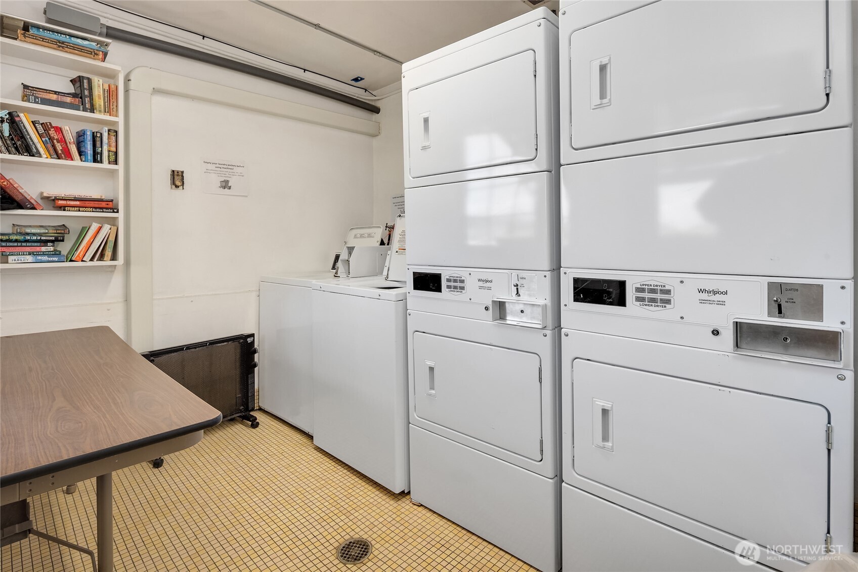 141 Parfitt Way Southwest, Unit C39 Bainbridge Island, WA 98110 - Photo 27 of 27 a utility room with dryer and washer