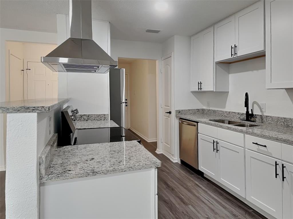 733 Admiralty Way Fort Worth, TX 76108 - Photo 4 of 17