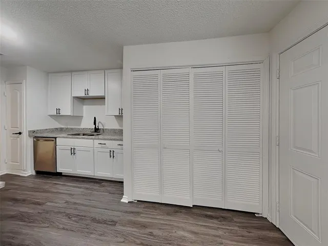 $1,676 | 733 Admiralty Way, Fort Worth, TX 76108