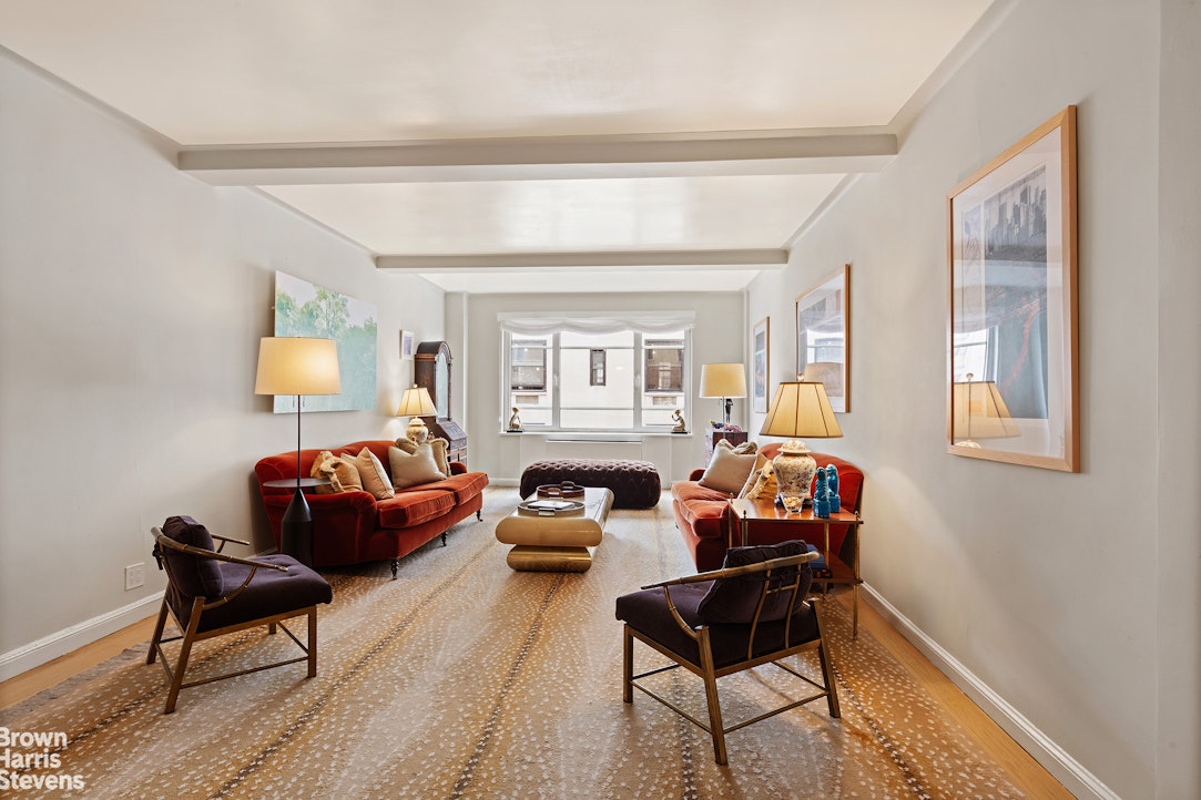 930 5th Avenue, Unit 11E Manhattan, NY 10021 - Photo 3 of 9