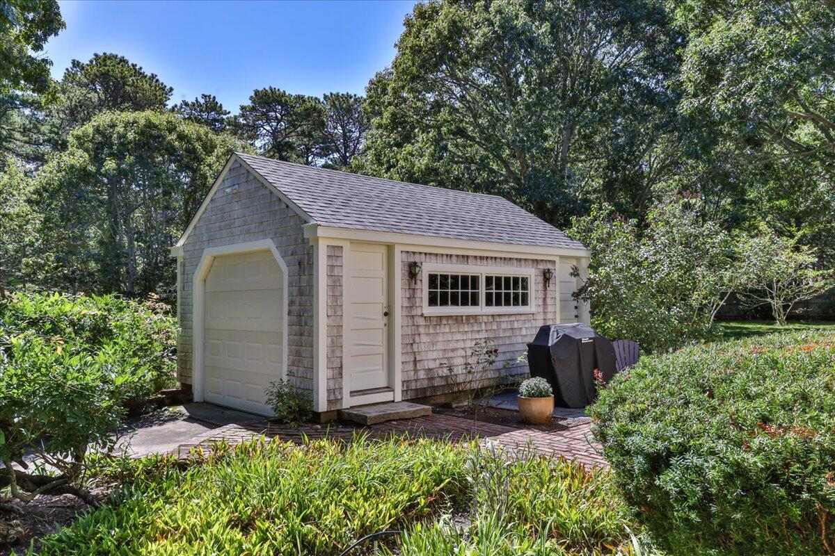 60 Pleasant Point Road Wellfleet, MA 02667 - Photo 53 of 58 a aerial view of a house