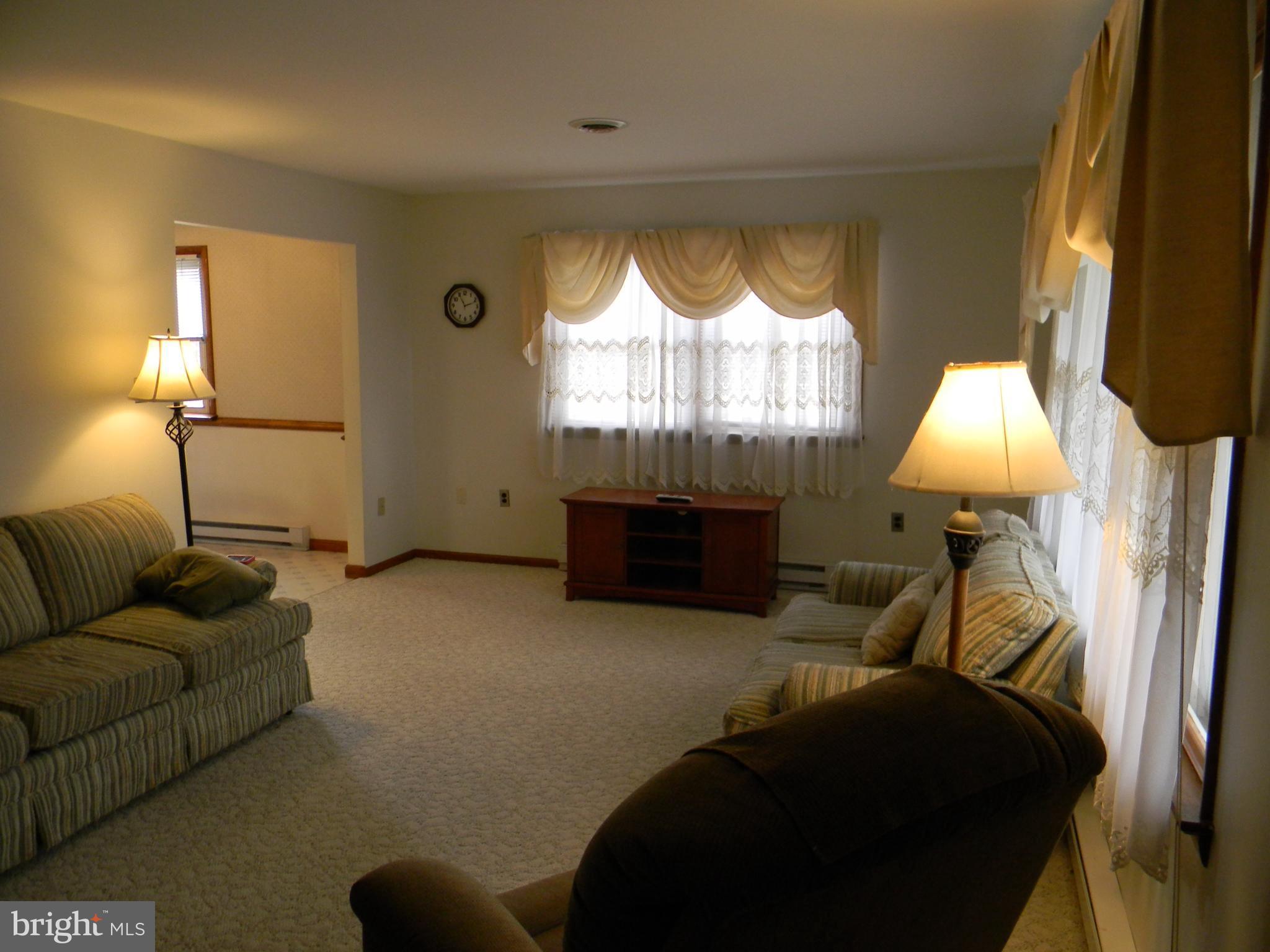 170 Carters Mill Road Elkton, MD 21921 - Photo 2 of 26 Living Room