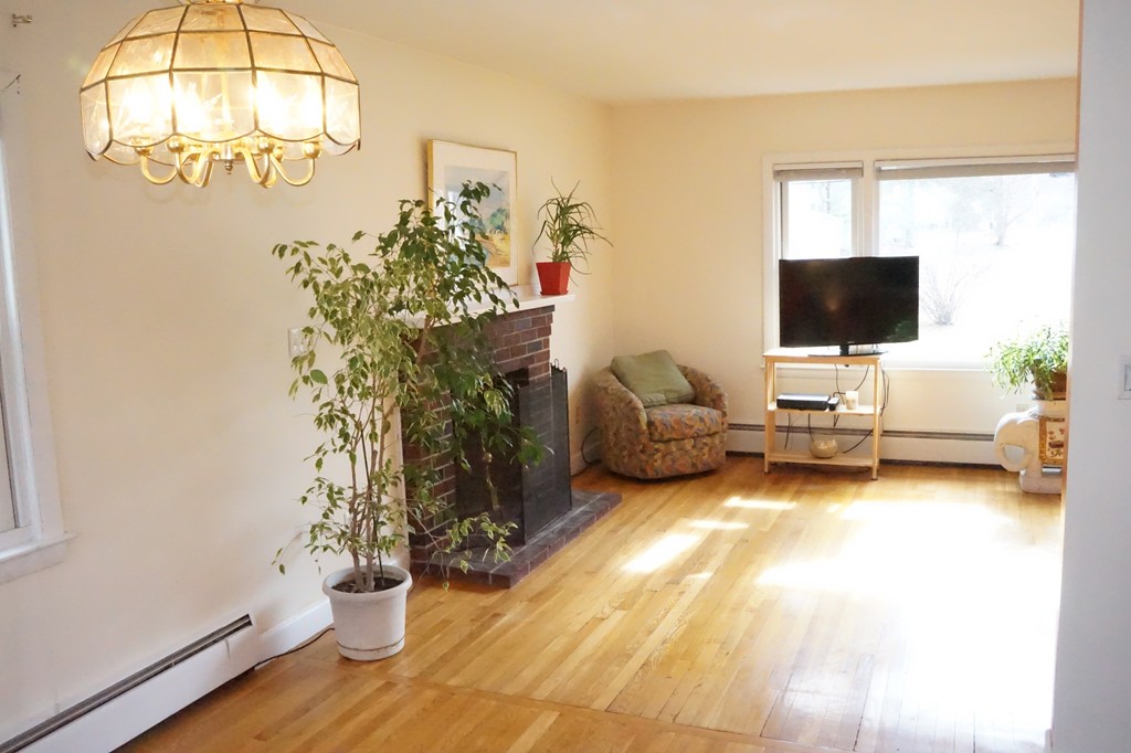 110 Great Road Maynard, MA 01754 - Photo 6 of 30