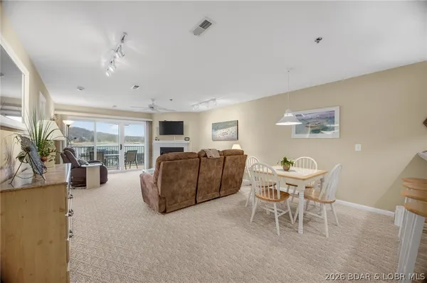 $295,000 | 159 Cedar Glen Court, Unit 1C, Camdenton, MO 65020