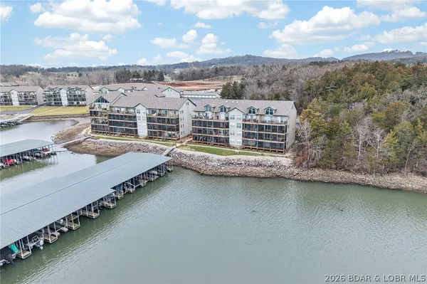 $295,000 | 159 Cedar Glen Court, Unit 1C, Camdenton, MO 65020