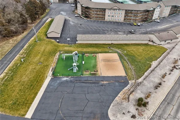 $295,000 | 159 Cedar Glen Court, Unit 1C, Camdenton, MO 65020