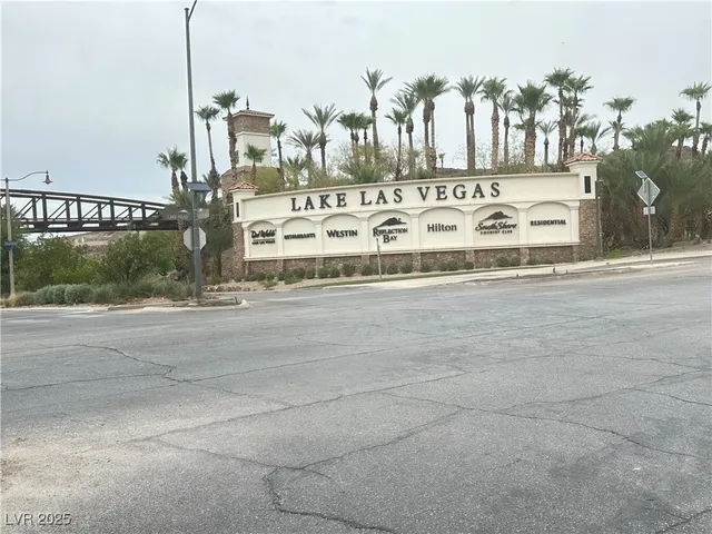 $3,000 | 350 Tigullio Avenue, Henderson, NV 89011