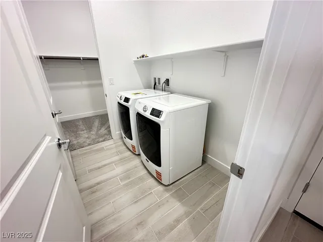 $3,000 | 350 Tigullio Avenue, Henderson, NV 89011