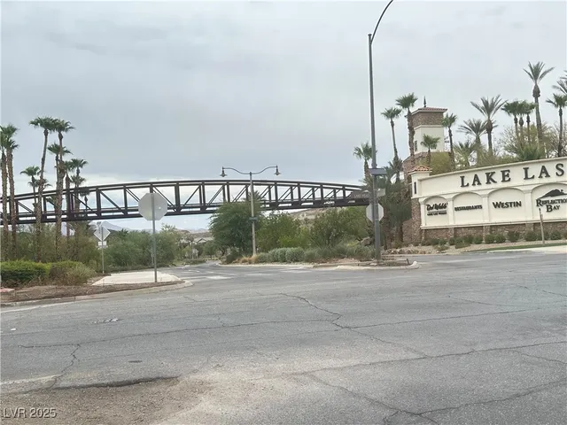 $3,000 | 350 Tigullio Avenue, Henderson, NV 89011