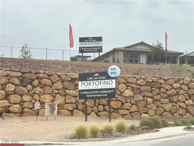 $3,000 | 350 Tigullio Avenue, Henderson, NV 89011