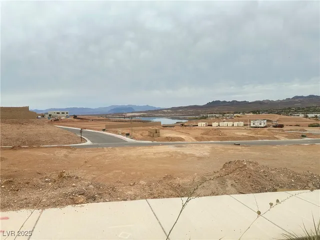 $3,000 | 350 Tigullio Avenue, Henderson, NV 89011