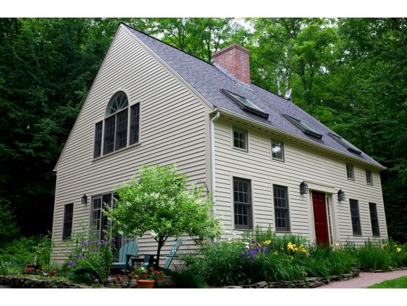 18 Shore Road Grantham, NH 03753 - Photo 2 of 23