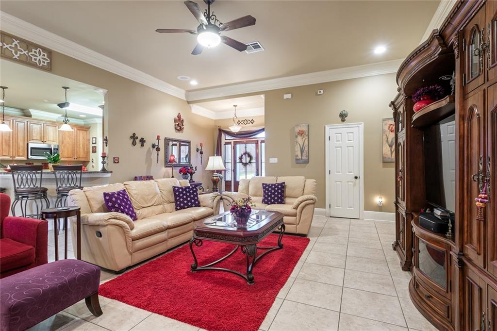 202 Rue Landry St. Rose, LA 70087 - Photo 3 of 21 Gallery Image 3