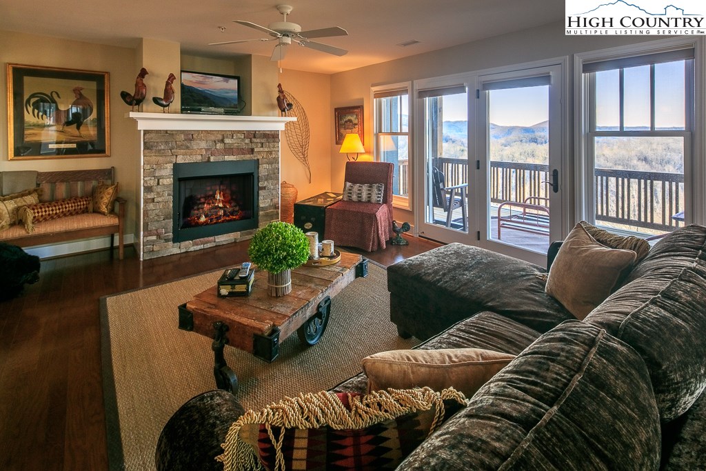 964 Ridge Haven Parkway, Unit R1422 Banner Elk, NC 28604 - Photo 1 of 30 Gallery Image 1