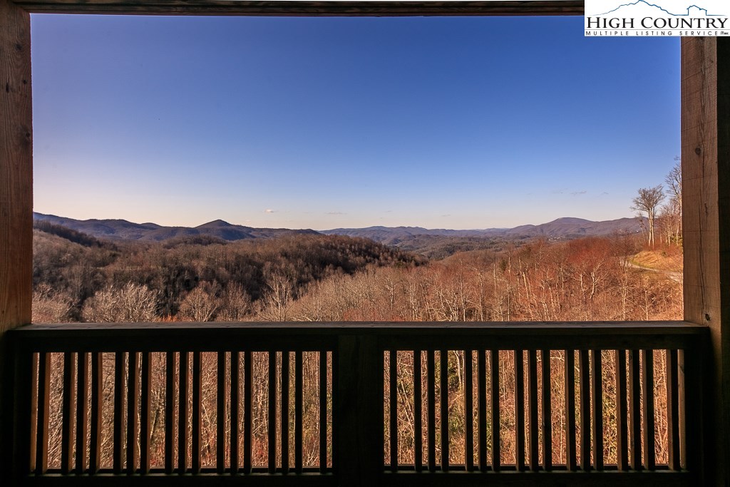 964 Ridge Haven Parkway, Unit R1422 Banner Elk, NC 28604 - Photo 9 of 30 Gallery Image 9
